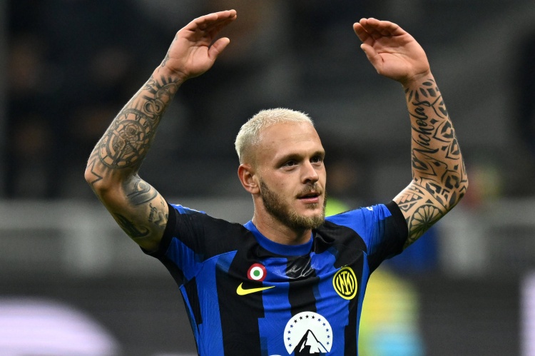 爱游戏下载-意媒：国米希望与迪马尔科加薪续约至2030年，赛季结束后完成